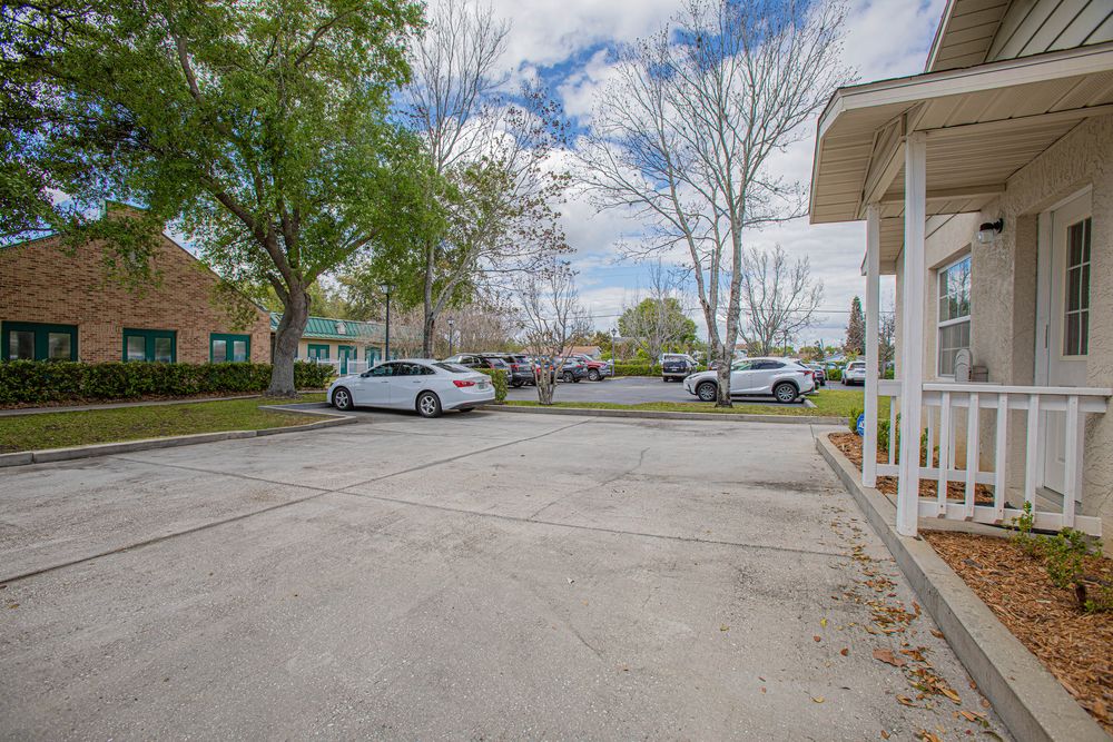 1120 Mann St, Kissimmee, FL 34741